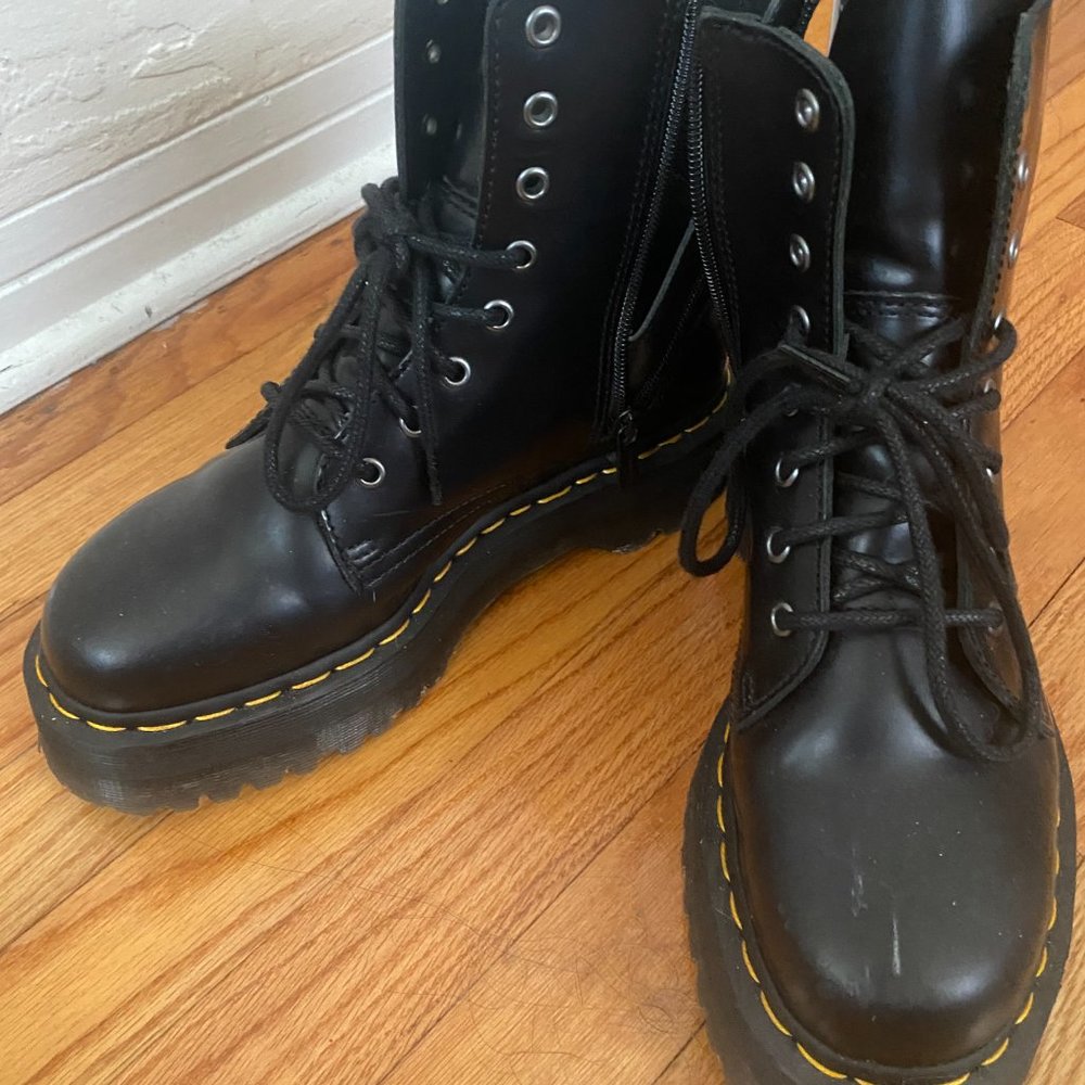 Doc Martens Jadon platform boots! - Picture 4 of 5